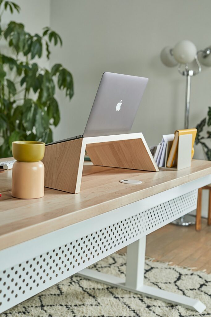 Ergonoomiline Sülearvuti Alus